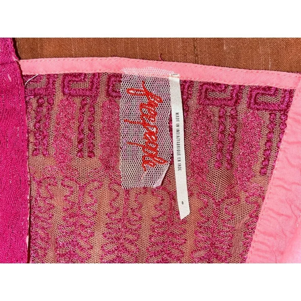Free People Tunic Dress Women 8  Pink Embroidered Boho Y2K V-Neck Cotton/Nylon